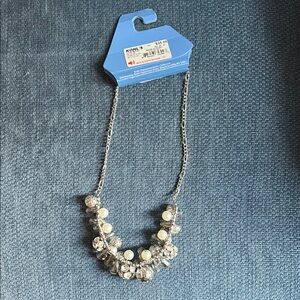 NWT Simply Vera Necklace